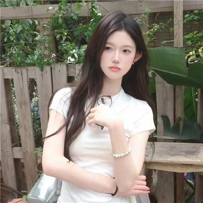 金水桥边